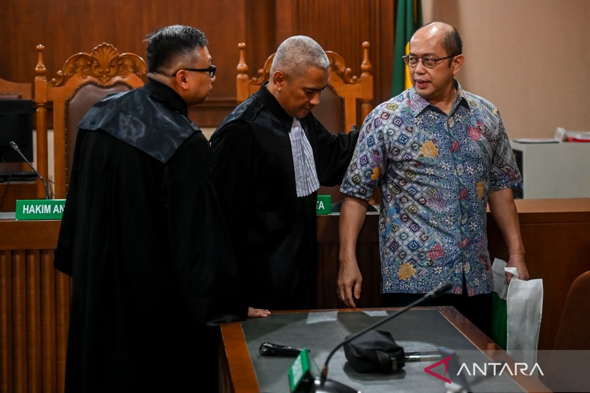 Kemarin, vonis kasus Jiwasraya hingga KPK panggil Rieke Diah Pitaloka