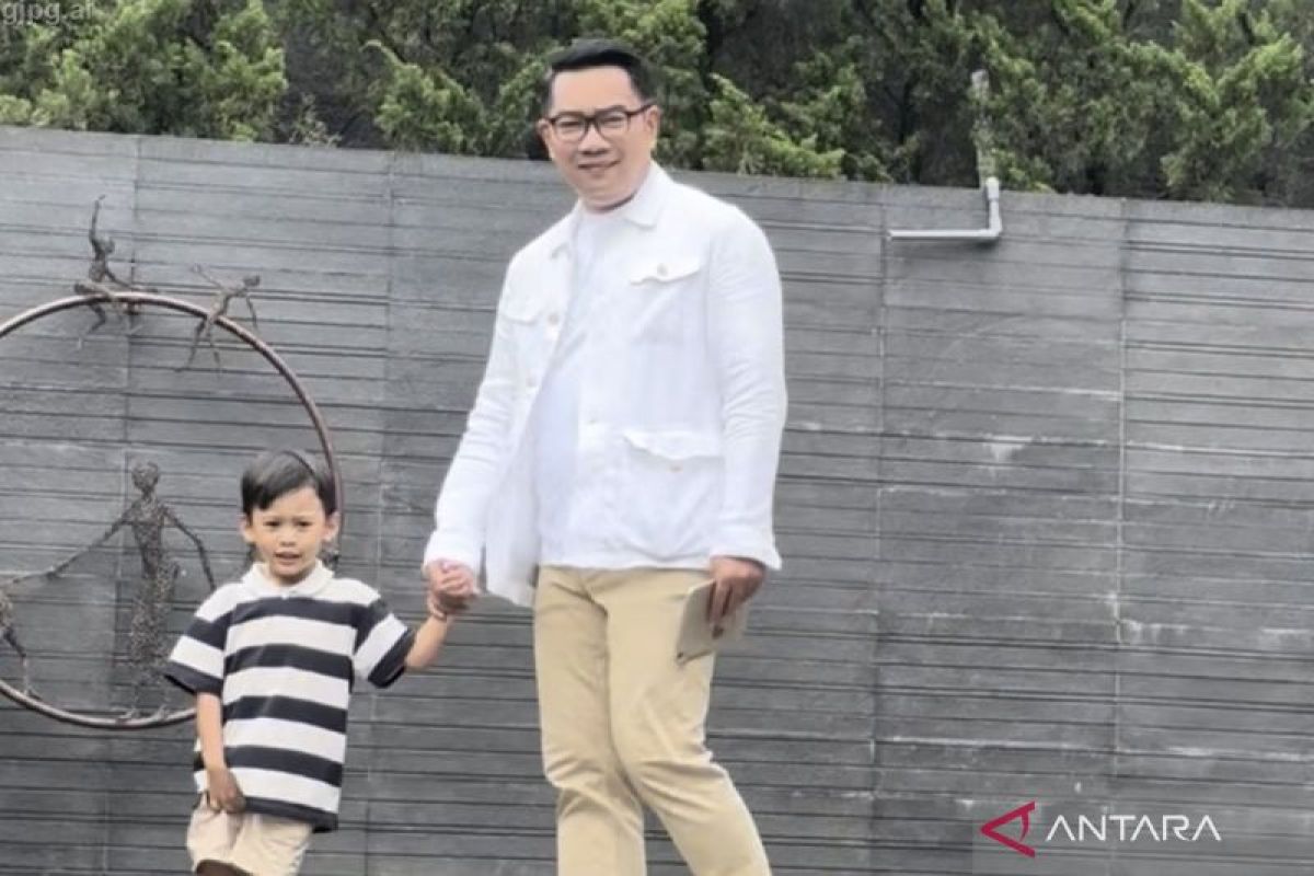 Kuasa hukum: Anak adopsi Ridwan Kamil–Atalia tak masuk putusan hakim