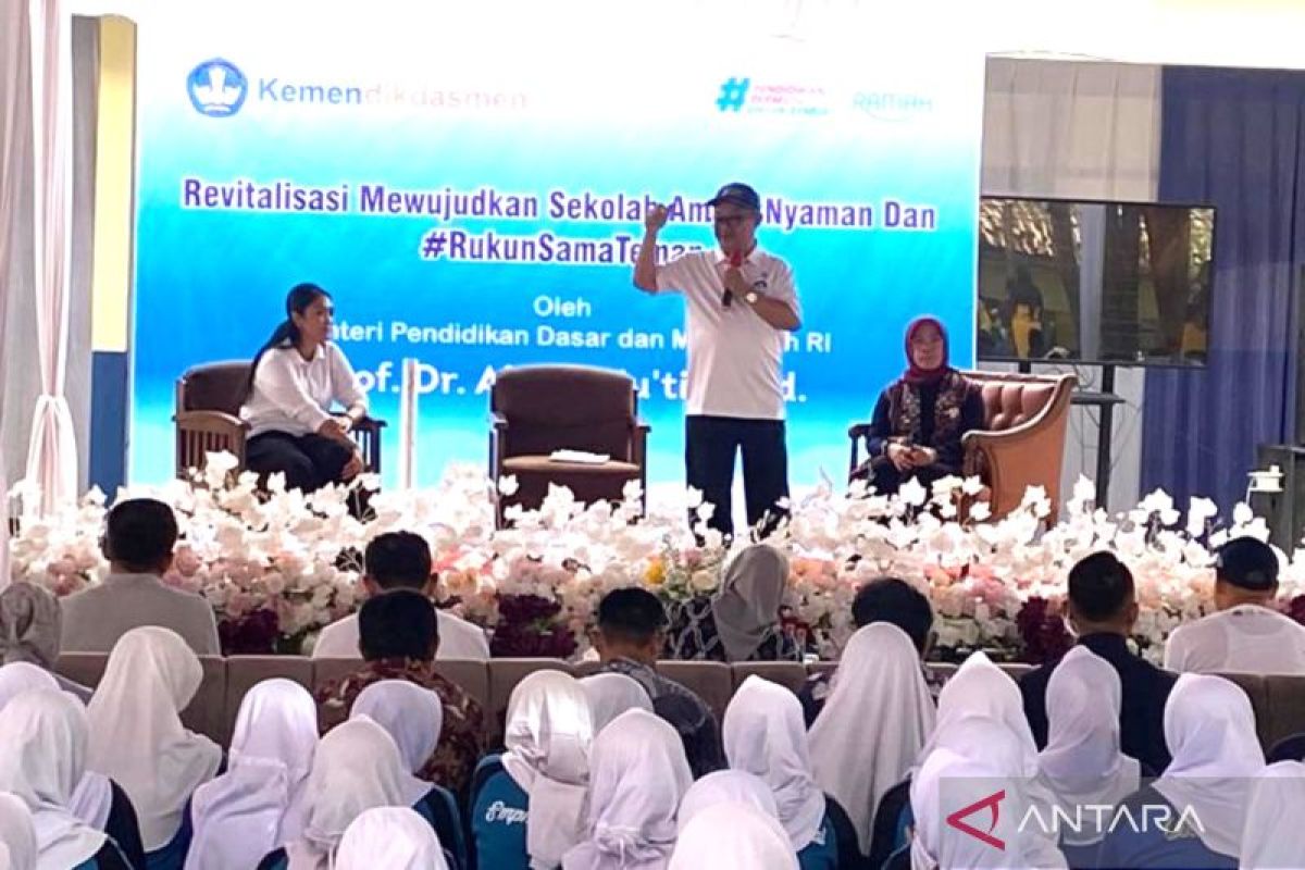 Mendikdasmen ingatkan siswa jangan menjadi manusia "kelelawar" 