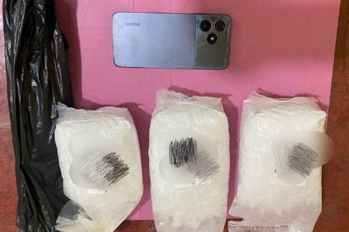 Polisi Sita Hampir Tiga Kilogram Kokaina Diduga di Sumatra Utara