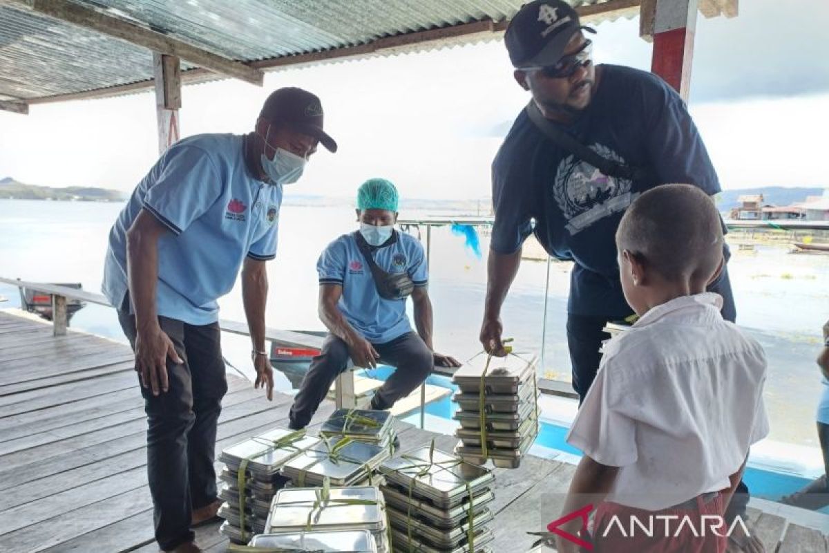 Pemkab Jayapura sebut 13 SPPG sudah beroperasi layani MBG