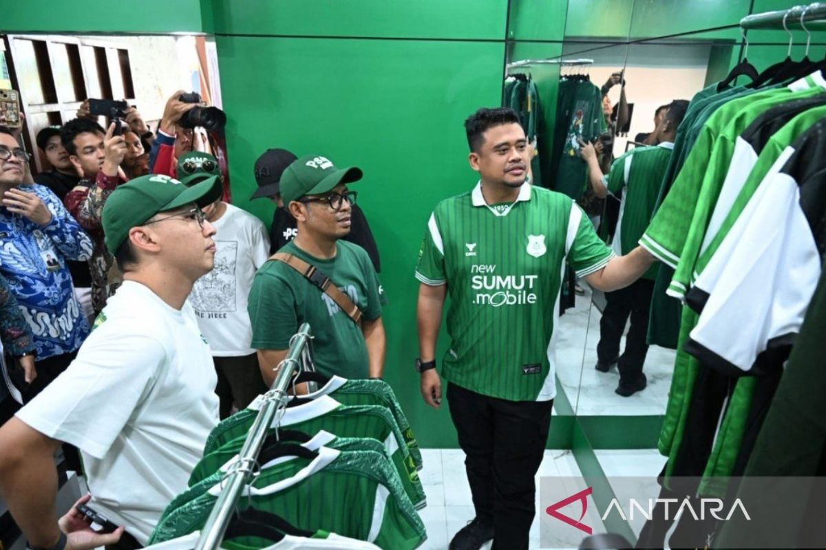 Gubernur Sumut ajak penggemar PSMS Medan beli merchandise resmi