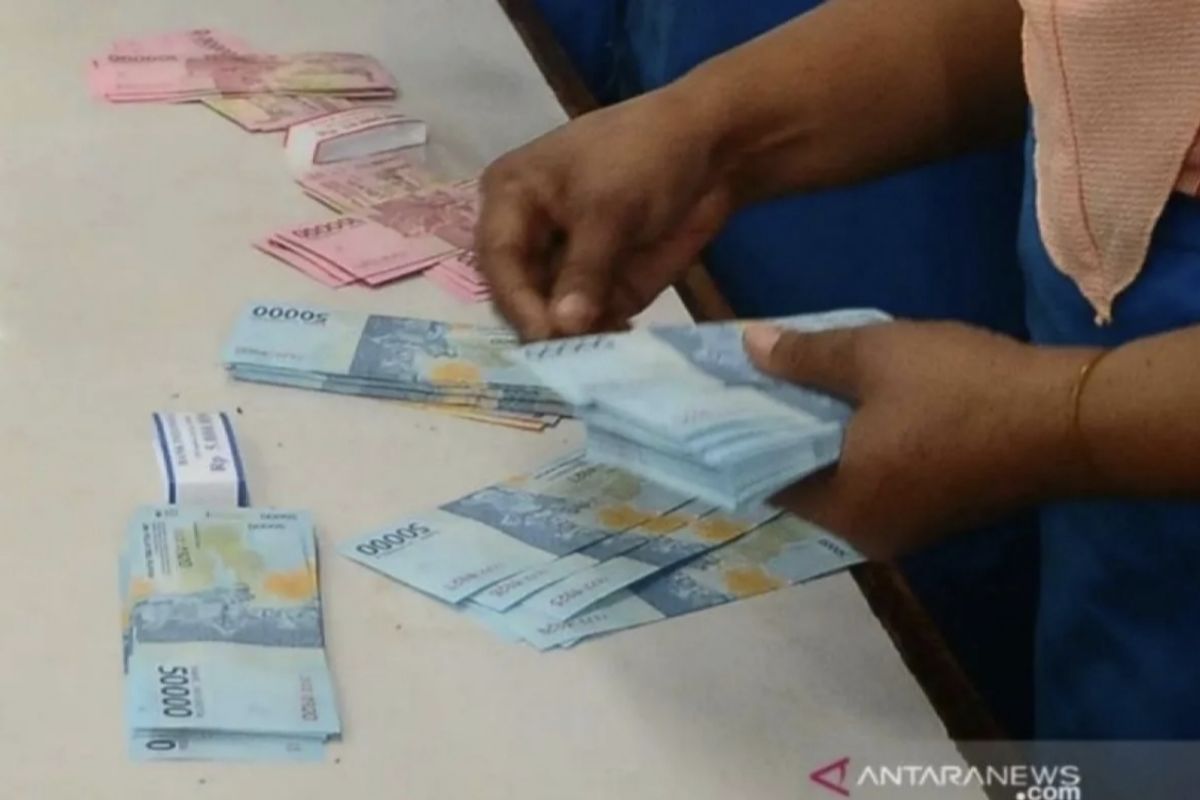 Rupiah melemah 28 poin jadi Rp16.847 per dolar AS