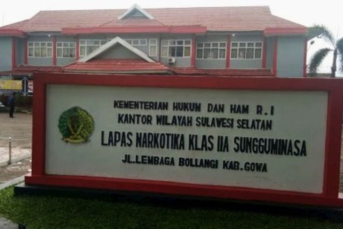 Napi Lapas Narkotika Sungguminasa bebas main ponsel, ini akibatnya