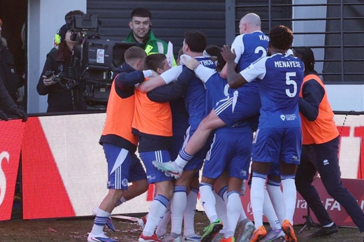 Juara bertahan Crystal Palace tersingkir dari tim non-liga di Piala FA