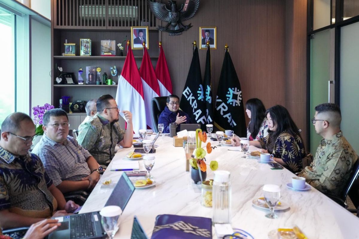 Kemenekraf perkuat ekosistem creative tech gandeng hexahelix