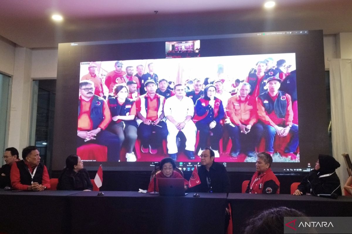 Megawati telekonferensi dengan kader di Aceh, minta bantuan dikirim cepat