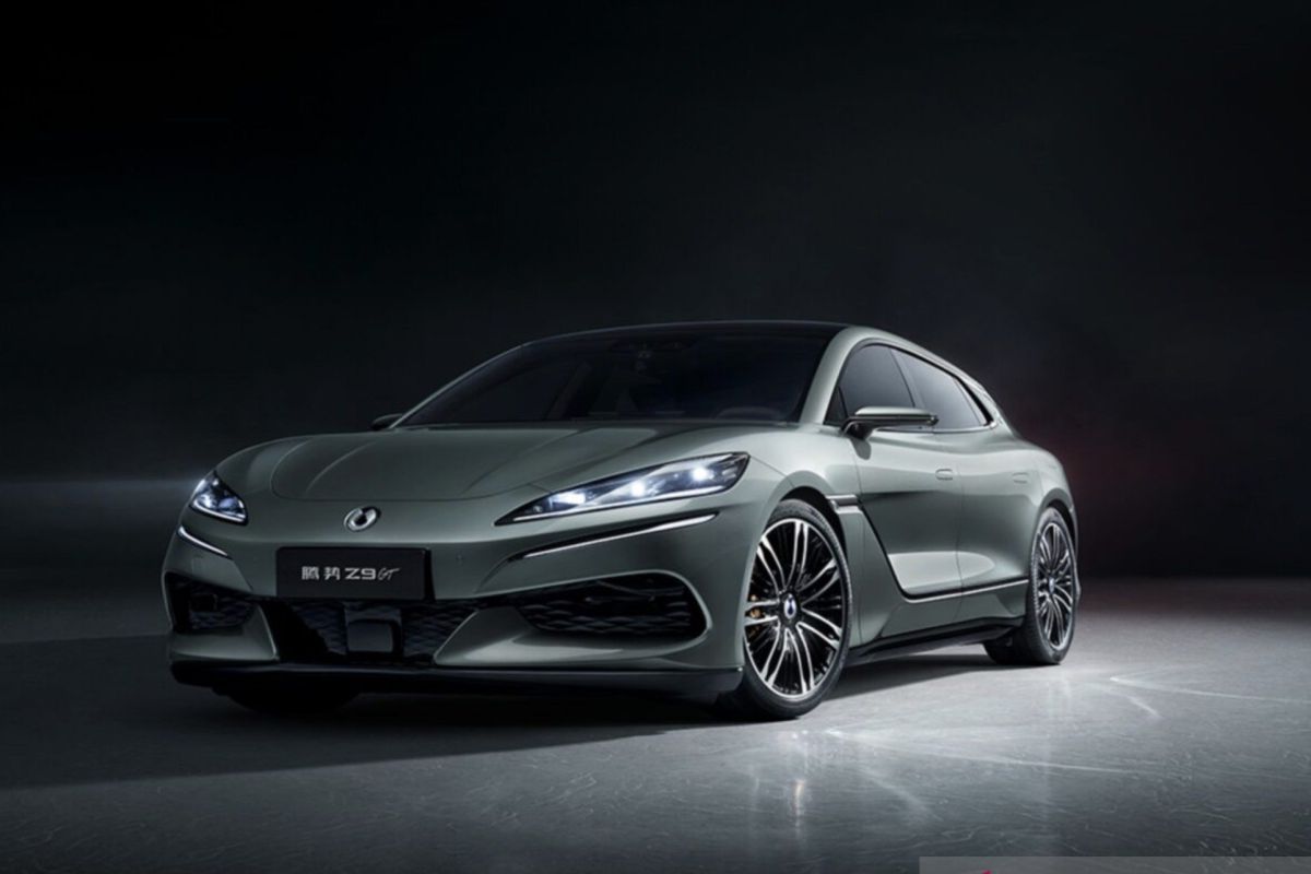 Denza tingkatkan tenaga mesin Z9 GT menjadi 1.140 hp