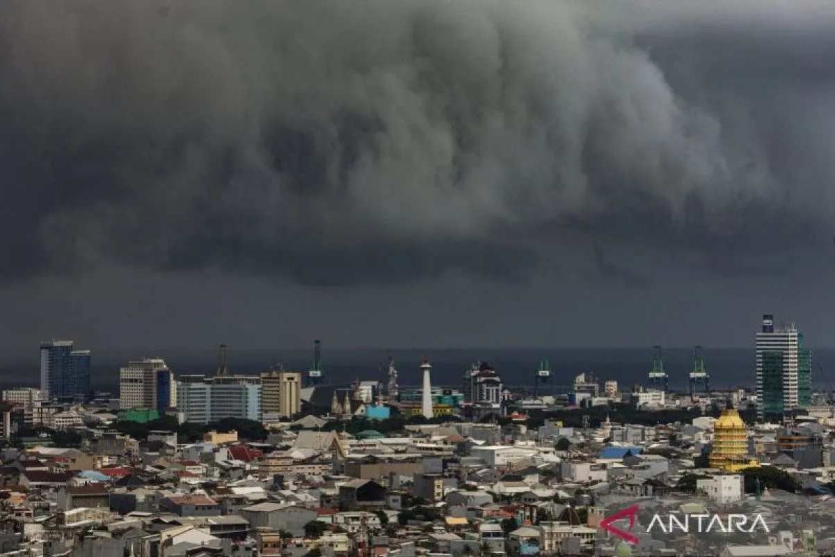 Pemkot Makassar tetapkan status siaga bencana terkait cuaca ekstrem