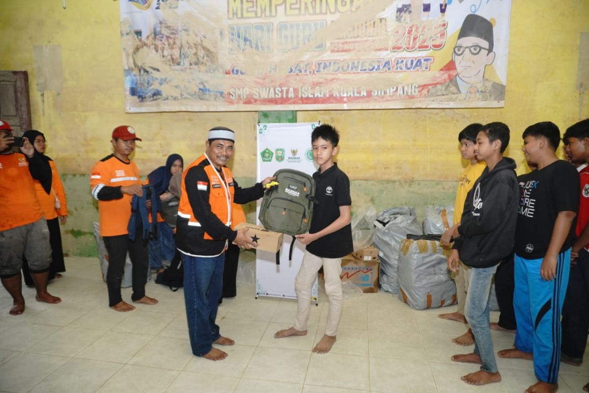Himpun donasi Rp1.9 miliar, Baznas Siak salurkan bertahap ke wilayah terdampak bencana di Sumatera
