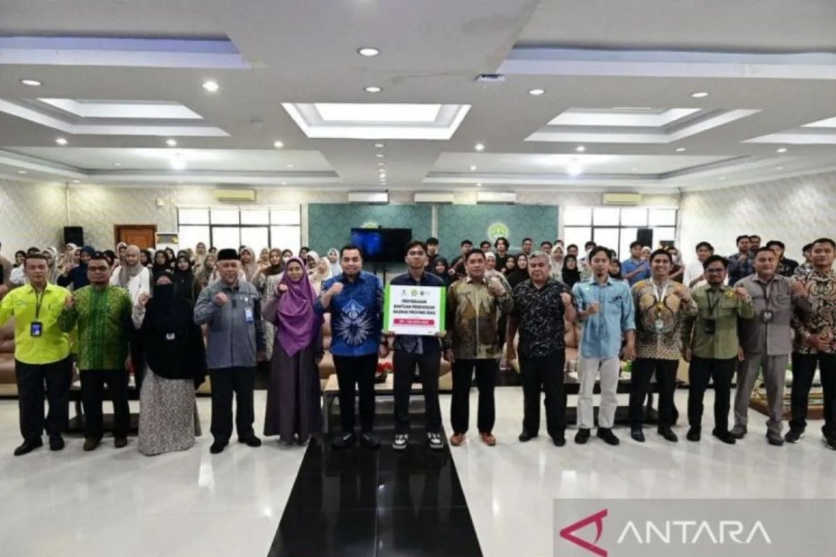 Baznas Riau berikan bantuan UKT kepada 106 mahasiswa UNRI