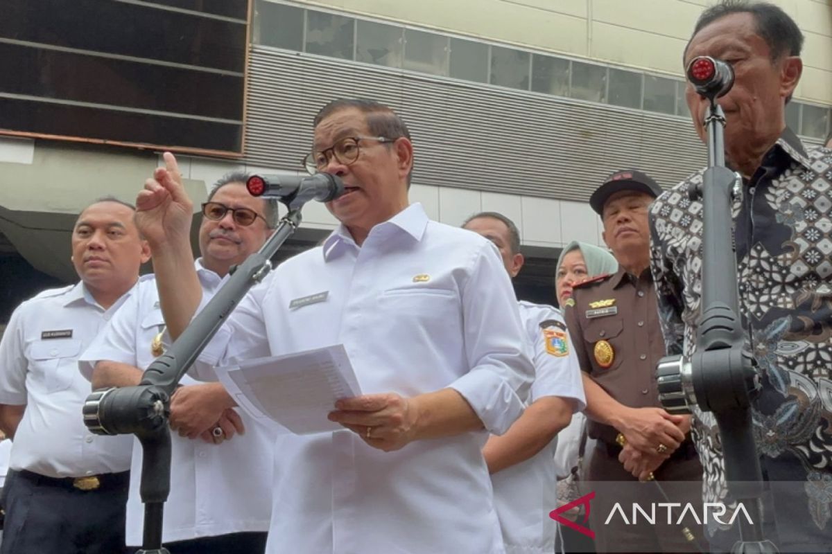 Pram akui terus berkomunikasi dengan Adhi Karya soal tiang monorel