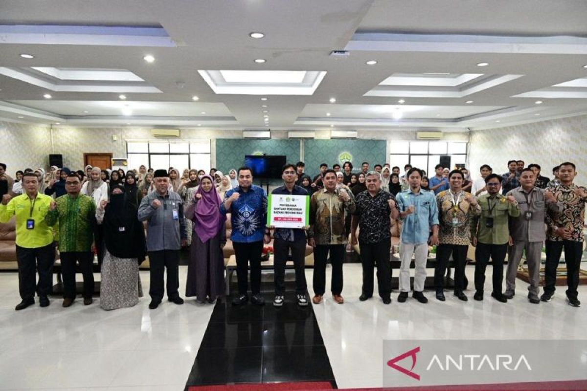 106 Mahasiswa Unri Terima Beasiswa BAZNAS Provinsi Riau