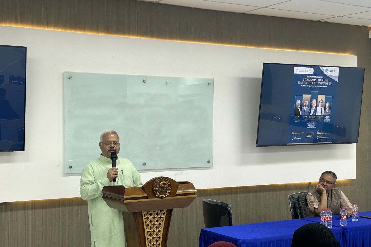 Intelektual India soroti prinsip non-kekerasan di aparat penegak hukum