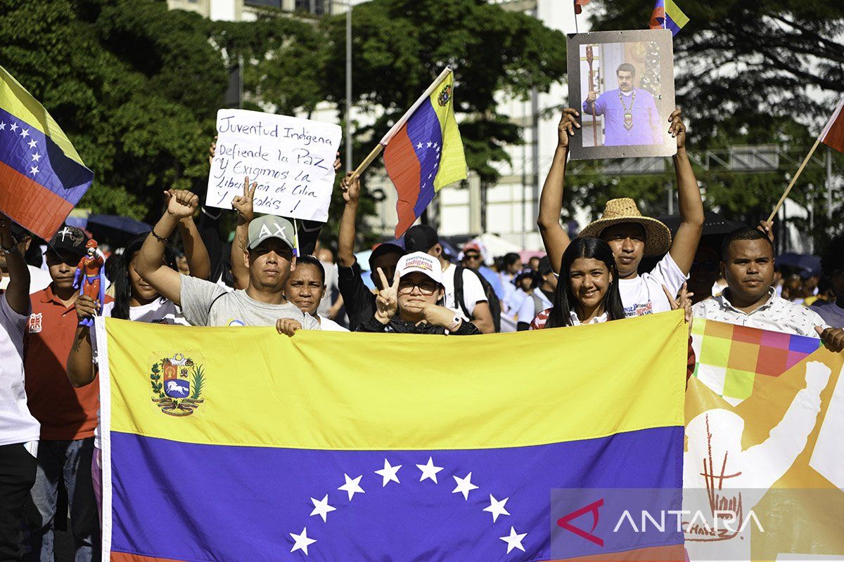 Para pekerja Venezuela gelar aksi unjuk rasa, tuntut kepulangan Maduro