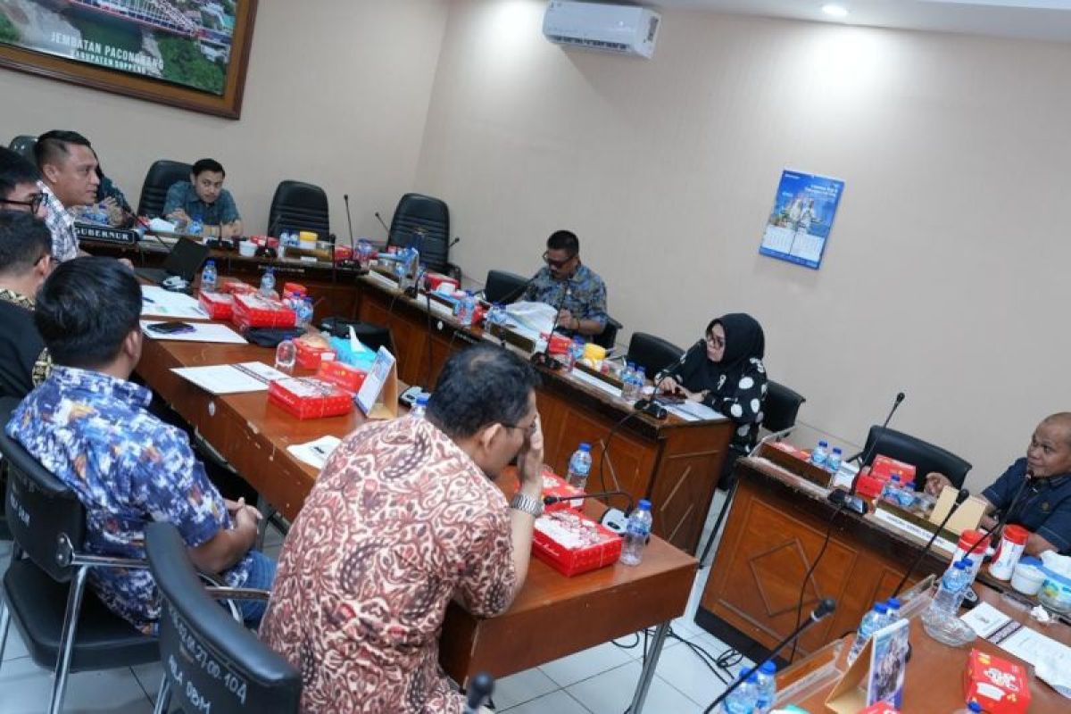 DPRD Sulsel minta Bapenda Sulsel kreatif tingkatkan pendapatan