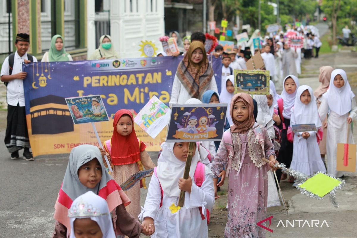 Ini amalan ibadah yang bisa dikerjakan saat malam Isra Miraj