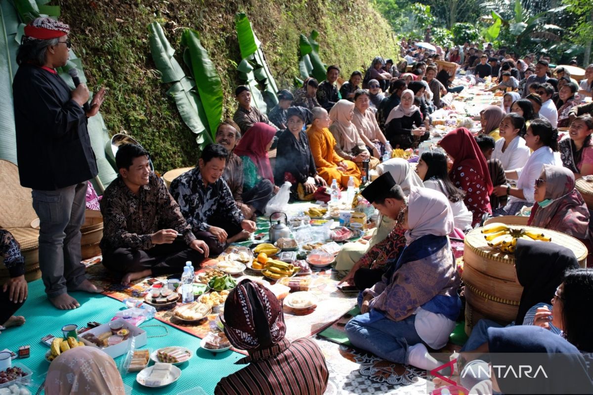 Masyarakat Kaloran Temanggung lakukan Nyadran Perdamaian