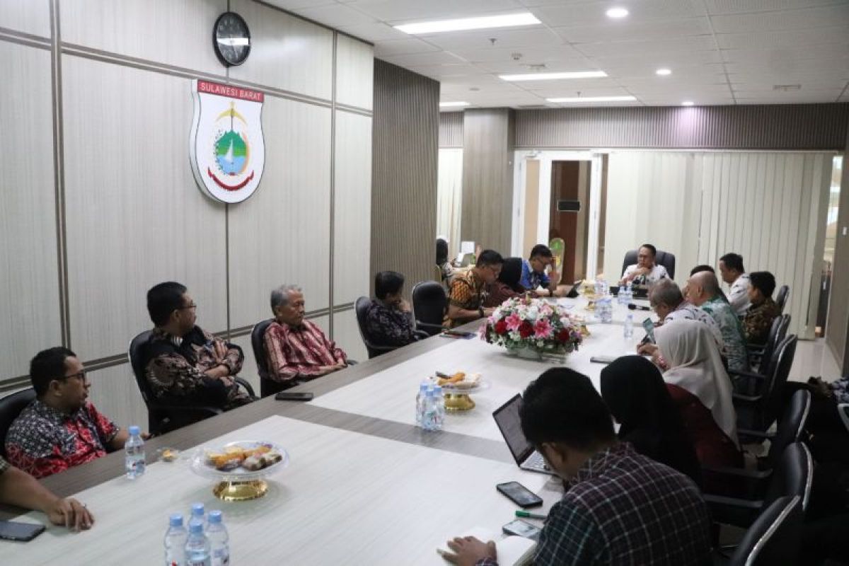 Pemprov Sulbar berupaya tekan angka kemiskinan turun satu persen setiap tahun