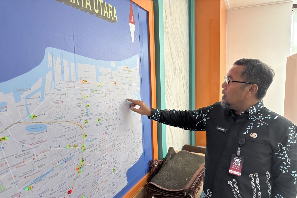 SDA Jakut lakukan pengerukan belasan sungai sepanjang 2025