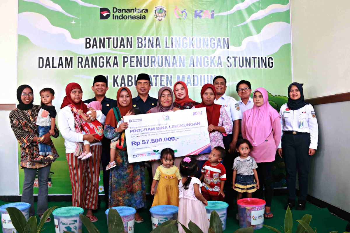 KAI salurkan TJSL Rp32,24 miliar perkuat sosial-ekonomi masyarakat