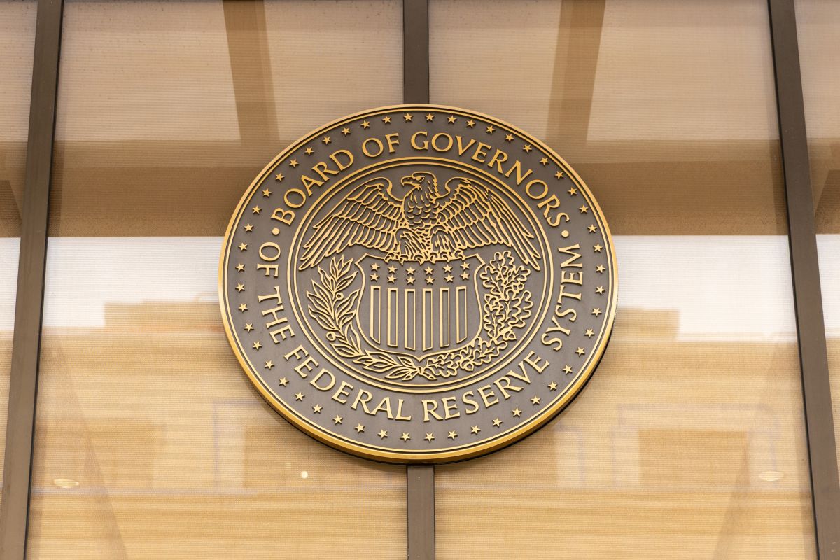 Saham AS turun di tengah ketidakpastian kepemimpinan The Fed