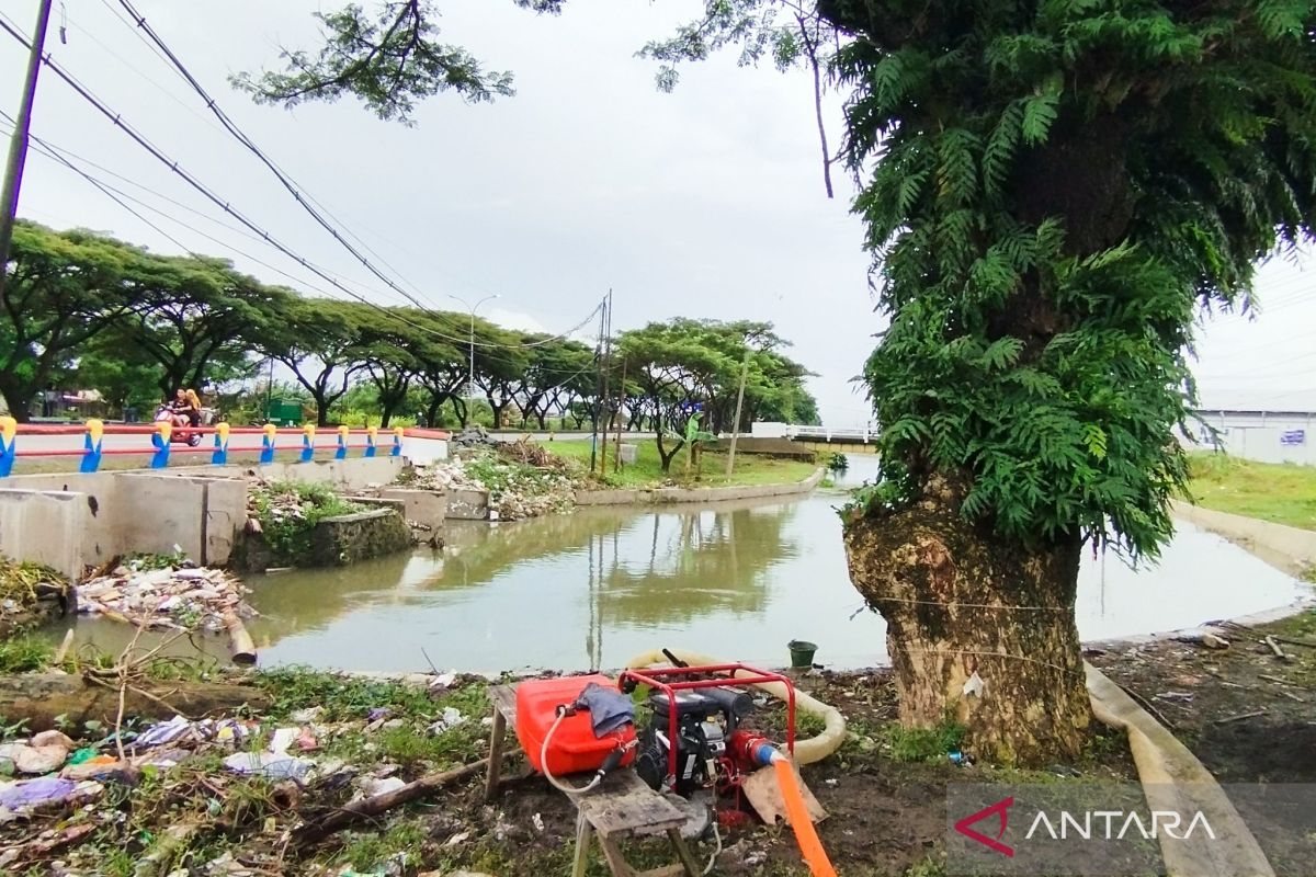 BNPB: Banjir Karanganyar Demak got tak lancar tertutup sampah