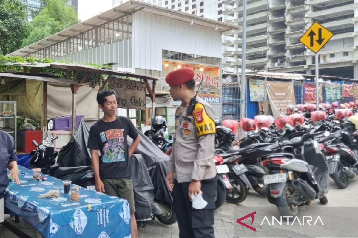Polisi tindaklanjuti laporan soal pungutan parkir liar di Setiabudi