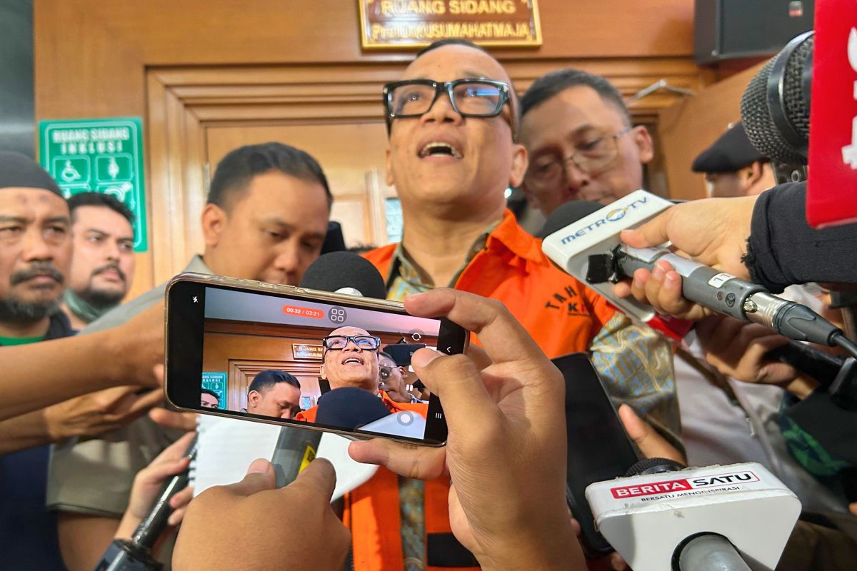 Eks Wamenaker Immanuel Ebenezer akui terima gratifikasi Rp3,36 miliar