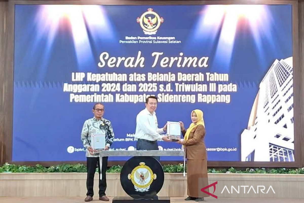 BPK Sulsel serahkan LHP atas belanja daerah Pemkab Sidrap