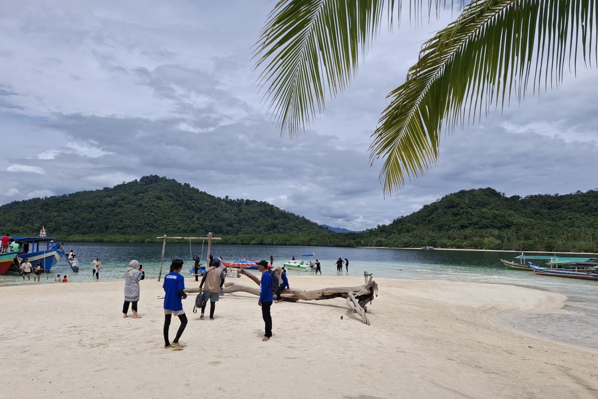 Perputaran ekonomi sektor pariwisata Lampung di 2025 Rp53,11 triliun