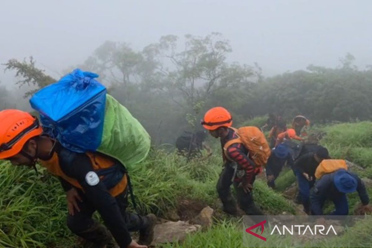 Tim Dompet Dhuafa ikut pencarian korban pesawat ATR 42-500 yang jatuh