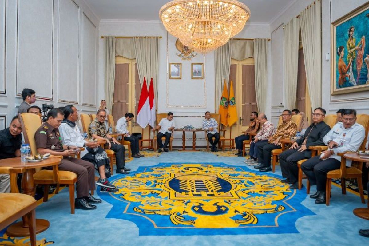 Krakatau Steel perkuat sinergi logistik pacu investasi di Cilegon