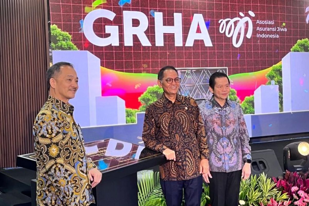 Tak bisa disehatkan, OJK cabut izin usaha PT Varia Intra Finance