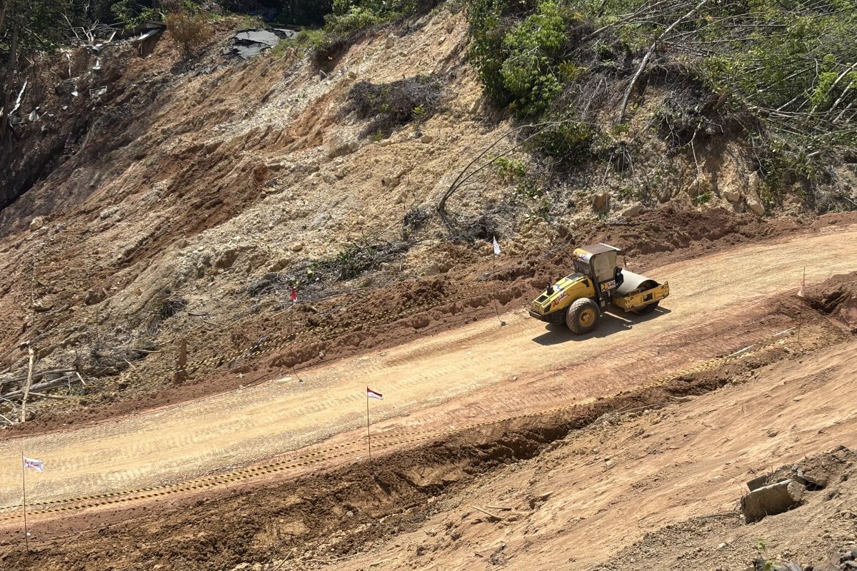 Kemen PU kebut perbaikan jalur putus di Desa Simaninggir Tapteng