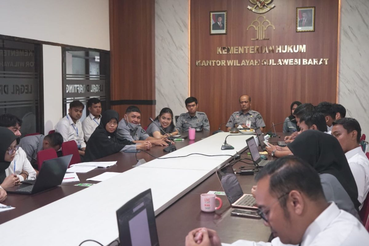 Produk hukum daerah harus selaras dengan peraturan yang lebih tinggi