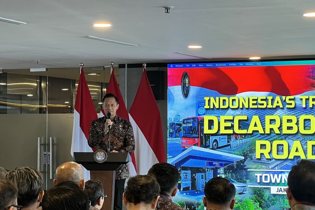 Menko AHY jalin koordinasi dengan PU tangani longsor di Cisarua