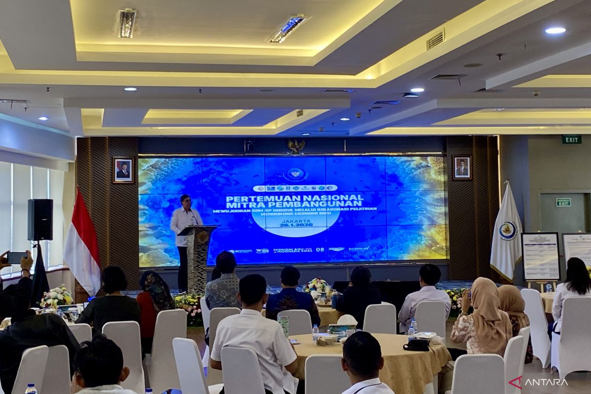 KKP perkuat SDM kelautan dan perikanan untuk dorong ekonomi biru