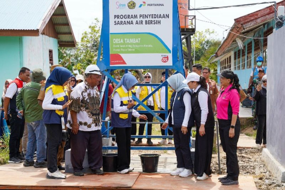 Pertamina-ESDM-SERUNI buka akses air bersih di Merauke