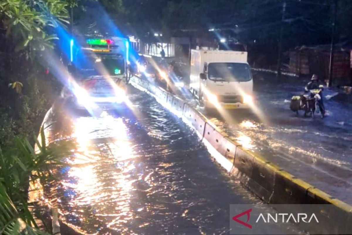 28 rute Transjakarta terdampak banjir Jakarta Kamis pagi