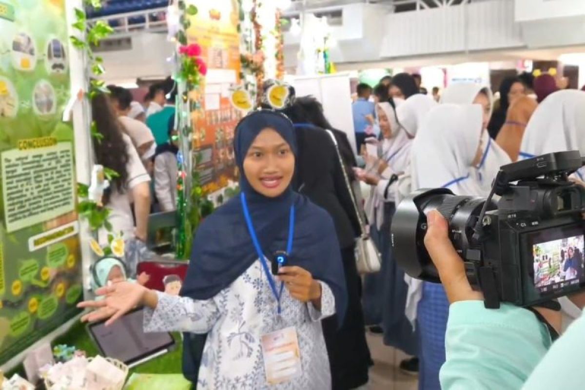 Usung inovasi imunisasi ramah bayi, mahasiswa UMS raih silver medal