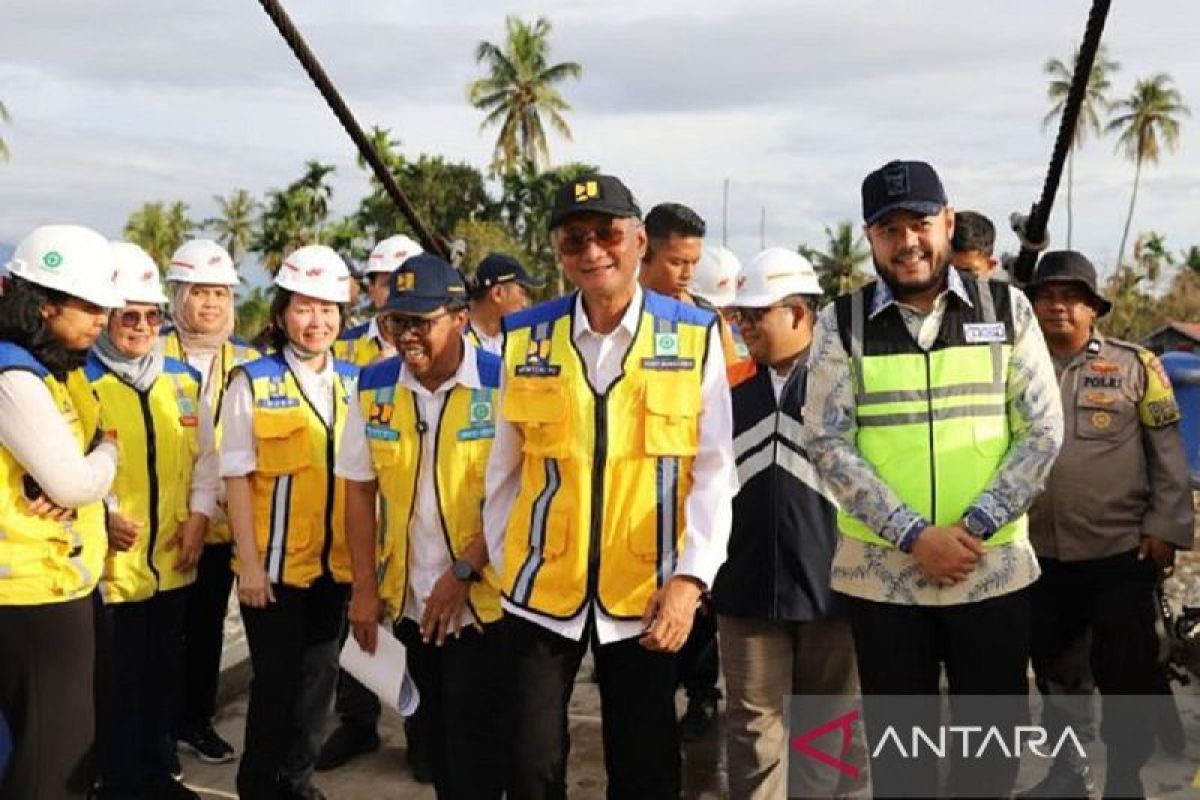 Menteri PU percepat normalisasi sungai dengan opsi kerja 24 jam