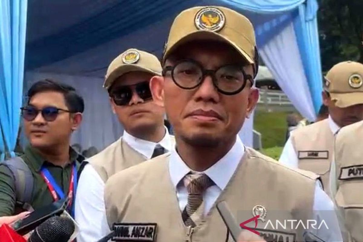 Wamenhaj ingatkan fungsi petugas haji melayani, bukan nebeng berhaji