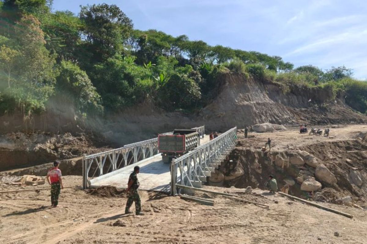 Pembangunan jembatan gantung di Aceh segera rampung