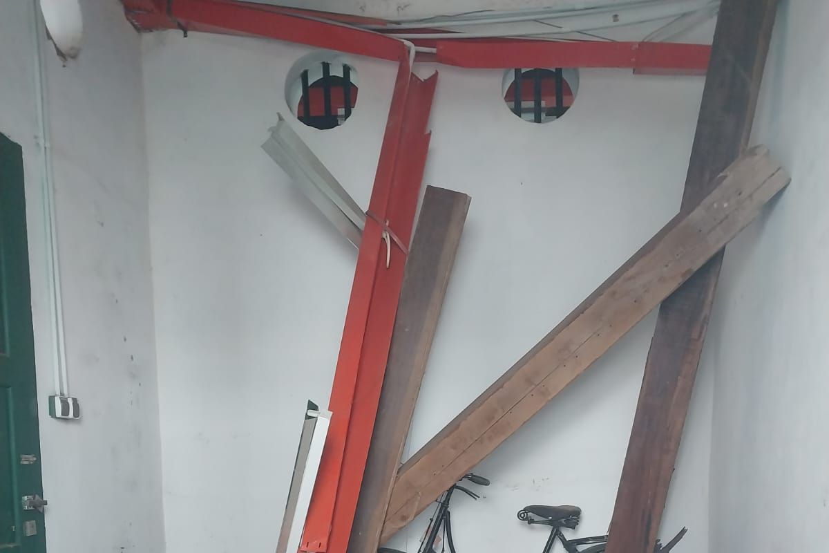 Lantai 2 Tangsi Belanda Siak runtuh karena tidak ada pemeliharaan sejak 2020