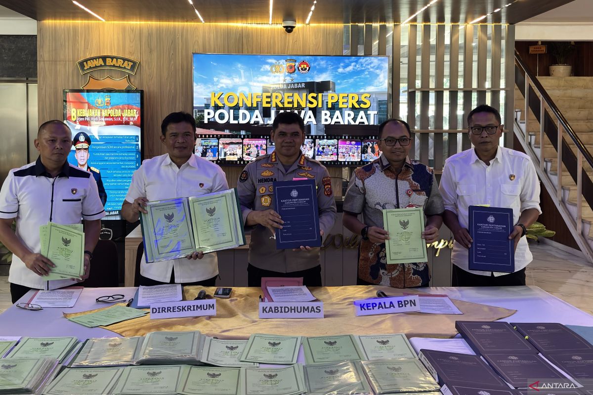 Polda Jabar membongkar mafia tanah dengan palsukan dokumen di Cianjur