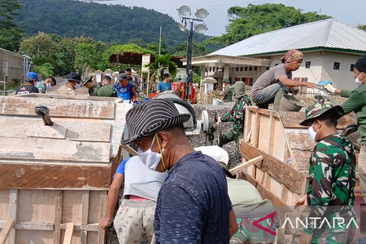 Kodim OKU bangun jembatan gantung Garuda di Baturaja