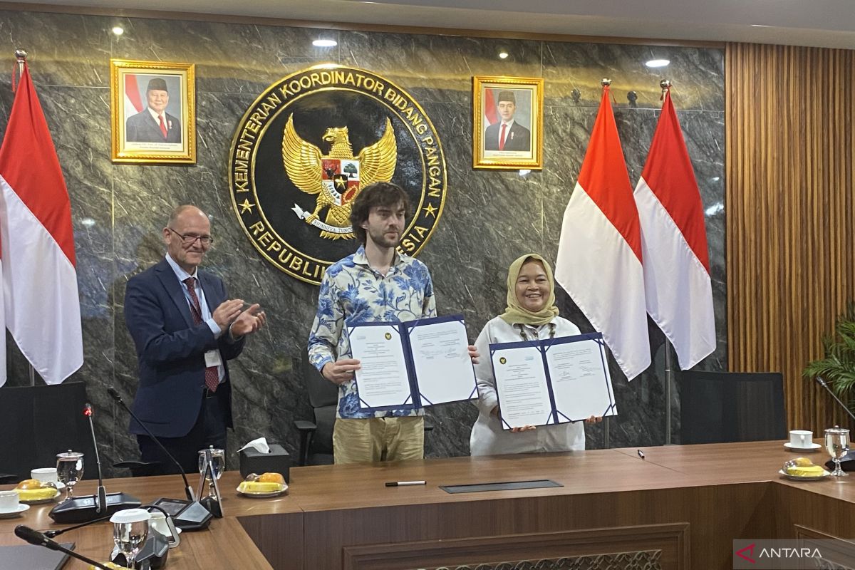 RI-Belanda perluas kerja sama pembersihan sungai dengan interceptor