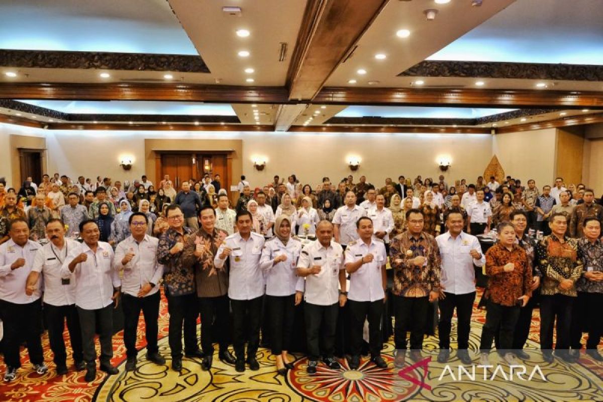 Gubernur Jateng soroti soal aglomerasi di Solo Raya