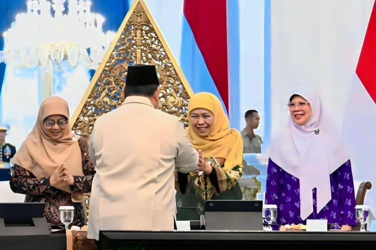 Khofifah nilai pertemuan Prabowo dengan ormas Islam perkuat harmoni